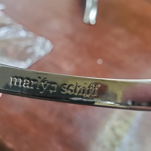 Marlyn Schiff hematite crystal starburst bangle - Picture 6 of 6